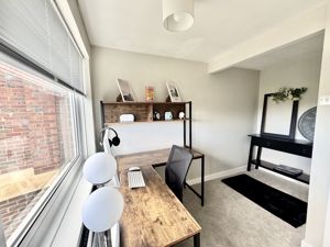 Photo 19- click for photo gallery